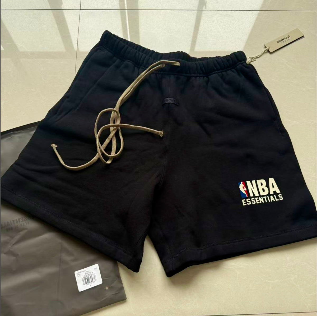 NBA Essentials Shorts – Black